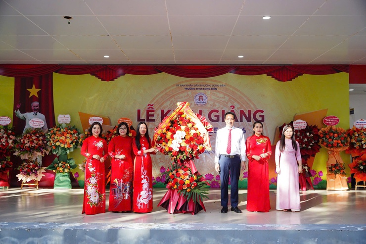 Niềm vui ngày hội đến trường- Ảnh 3.