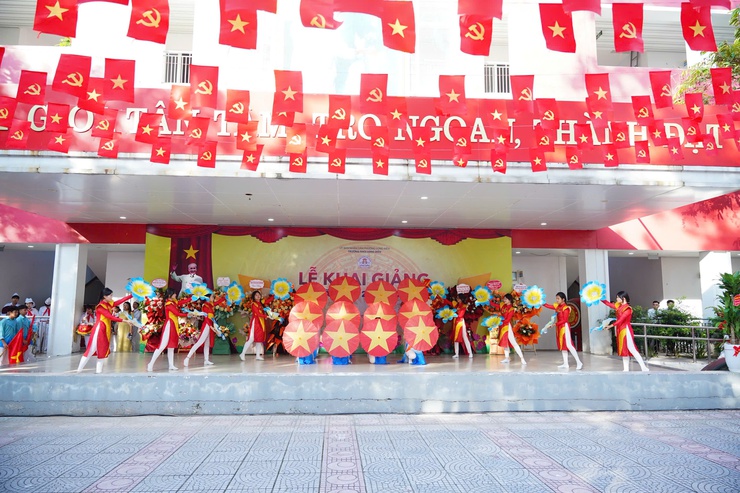 Niềm vui ngày hội đến trường- Ảnh 30.