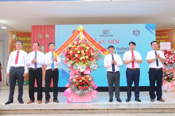 Xã Bất Bạt: Rộn ràng Lễ khai giảng năm học mới 2025- 2026- Ảnh 4.