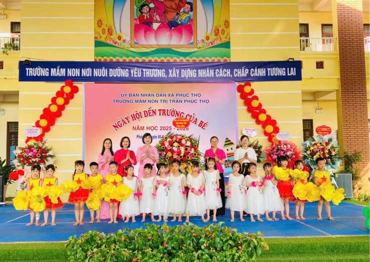 SÔI NỔI NGÀY HỘI KHAI GIẢNG NĂM HỌC MỚI TẠI XÃ PHÚC THỌ- Ảnh 10.