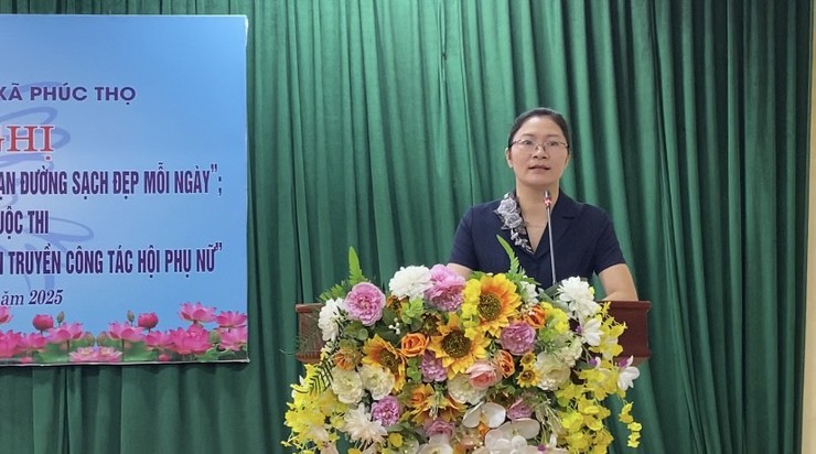 Hội LHPN xã Phúc Thọ triển khai Kế hoạch thực hiện mô hình "Đoạn đường sạch đẹp mỗi ngày" và tổ chức Cuộc thi "Ứng dụng công nghệ thông tin trong tuyên truyền công tác hội phụ nữ"- Ảnh 1.