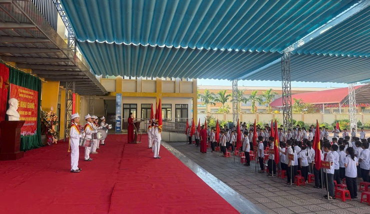 TƯNG BỪNG, RỘN RÃ LỄ KHAI GIẢNG NĂM HỌC MỚI 2025 – 2026 TẠI CÁC NHÀ TRƯỜNG TRÊN ĐỊA BÀN XÃ HOÀ XÁ- Ảnh 17.