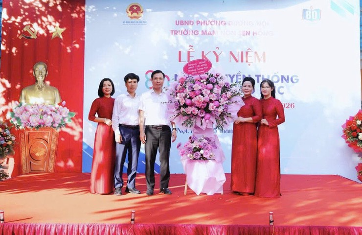 Trên 21.700 học sinh phường Dương Nội  hân hoan bước vào năm học mới 2025-2026- Ảnh 4.