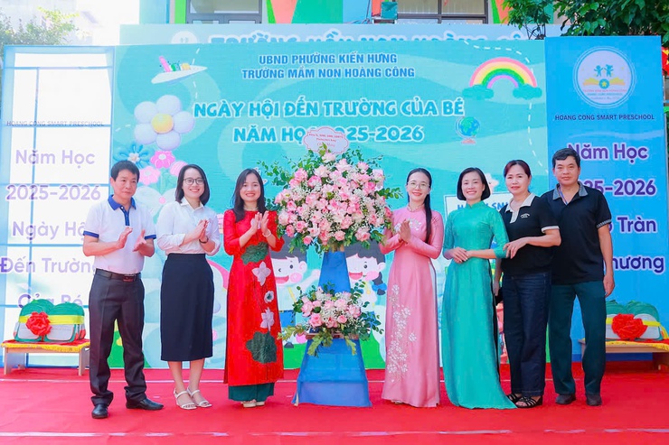 Trên 15 ngàn học sinh phường Kiến Hưng tưng bừng dự Lễ khai giảng năm học mới- Ảnh 8.