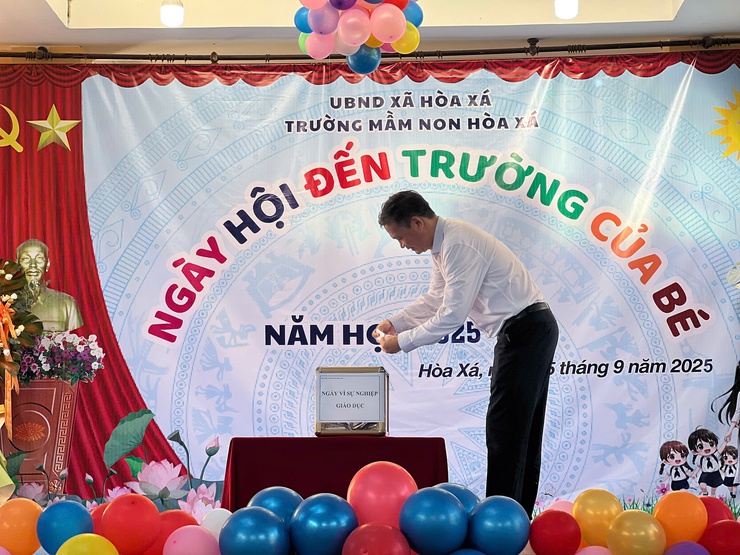 TƯNG BỪNG, RỘN RÃ LỄ KHAI GIẢNG NĂM HỌC MỚI 2025 – 2026 TẠI CÁC NHÀ TRƯỜNG TRÊN ĐỊA BÀN XÃ HOÀ XÁ- Ảnh 18.