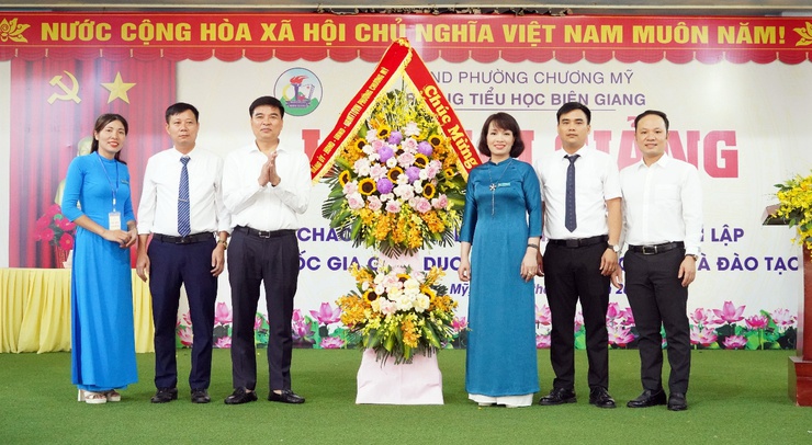 Không khí khai giảng rộn ràng tại các trường học trên địa bàn phường Chương Mỹ năm học 2025 -2026- Ảnh 2.