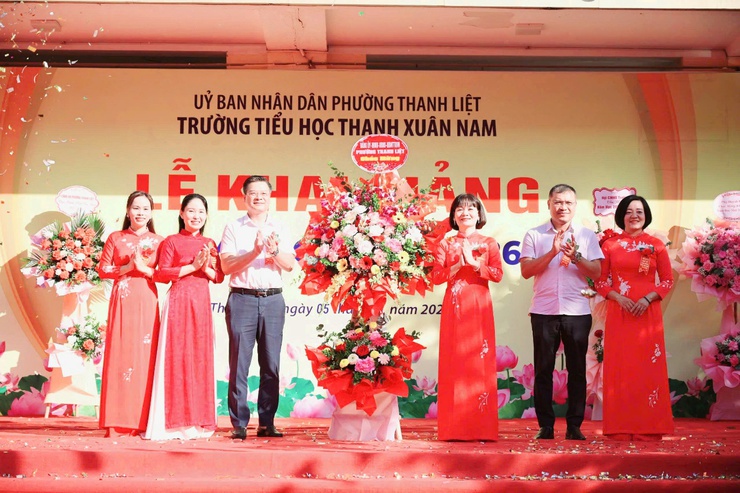 Phường Thanh Liệt: Các trường Tiểu học, THCS công lập, nhóm lớp Mầm non độc lập, tư thục trên địa bàn phường đồng loạt tổ chức Lễ Khai giảng năm học 2025 – 2026- Ảnh 4. Phường Thanh Liệt: Các trường Tiểu học, THCS công lập, nhóm lớp Mầm non độc lập, tư thục trên địa bàn phường đồng loạt tổ chức Lễ Khai giảng năm học 2025 – 2026- Ảnh 4.