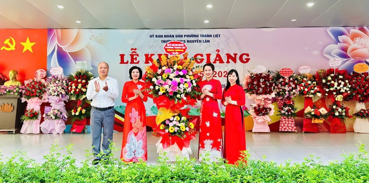 Phường Thanh Liệt: Các trường Tiểu học, THCS công lập, nhóm lớp Mầm non độc lập, tư thục trên địa bàn phường đồng loạt tổ chức Lễ Khai giảng năm học 2025 – 2026- Ảnh 5. Phường Thanh Liệt: Các trường Tiểu học, THCS công lập, nhóm lớp Mầm non độc lập, tư thục trên địa bàn phường đồng loạt tổ chức Lễ Khai giảng năm học 2025 – 2026- Ảnh 5.