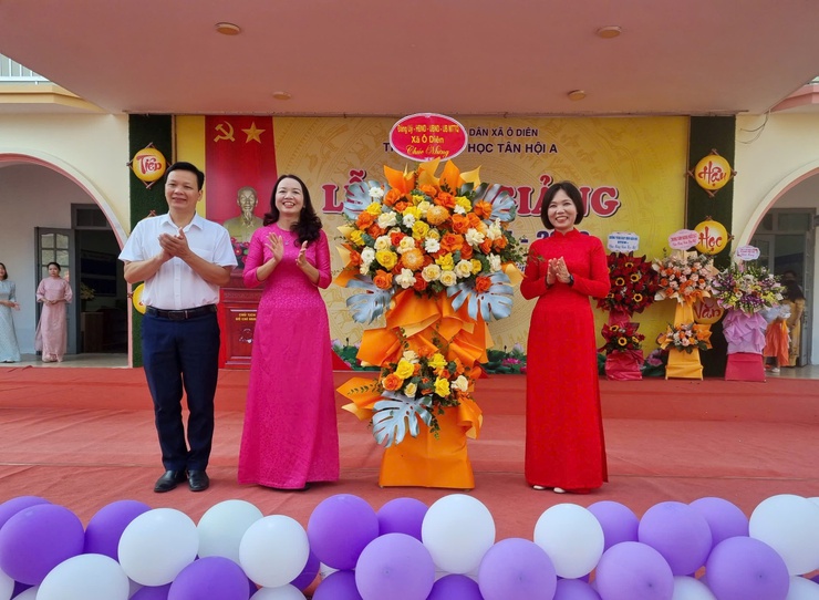 Trường Tiểu học Tân Hội A tưng bừng khai giảng năm học mới 2025- 2026- Ảnh 1.
