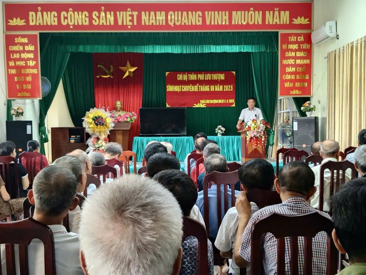 Đồng loạt các Đảng bộ, chi bộ trực thuộc Đảng ủy xã Hòa Xá tổ chức sinh hoạt chuyên đề tháng 9/2025- Ảnh 2.