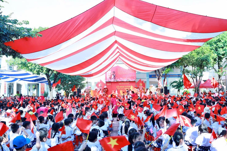 Xuân Đỉnh: Gần 13 nghìn học sinh tưng bưng khai giảng năm học 2025 – 2026- Ảnh 1.