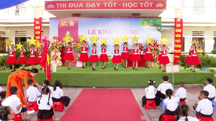 ỨNG HOÀ RỘN RÀNG LỄ KHAI GIẢNG NĂM HỌC MỚI 2025 – 2026.- Ảnh 4.