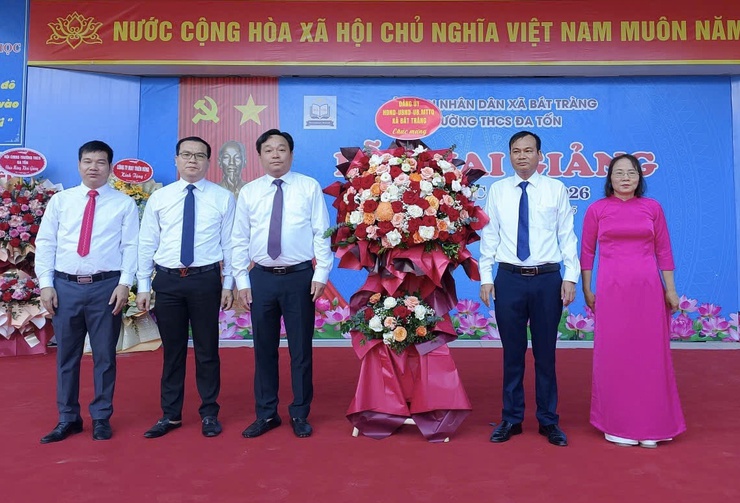 Gần 11 nghìn 500 học sinh Bát Tràng hân hoan bước vào năm học mới 2025 – 2026- Ảnh 7.