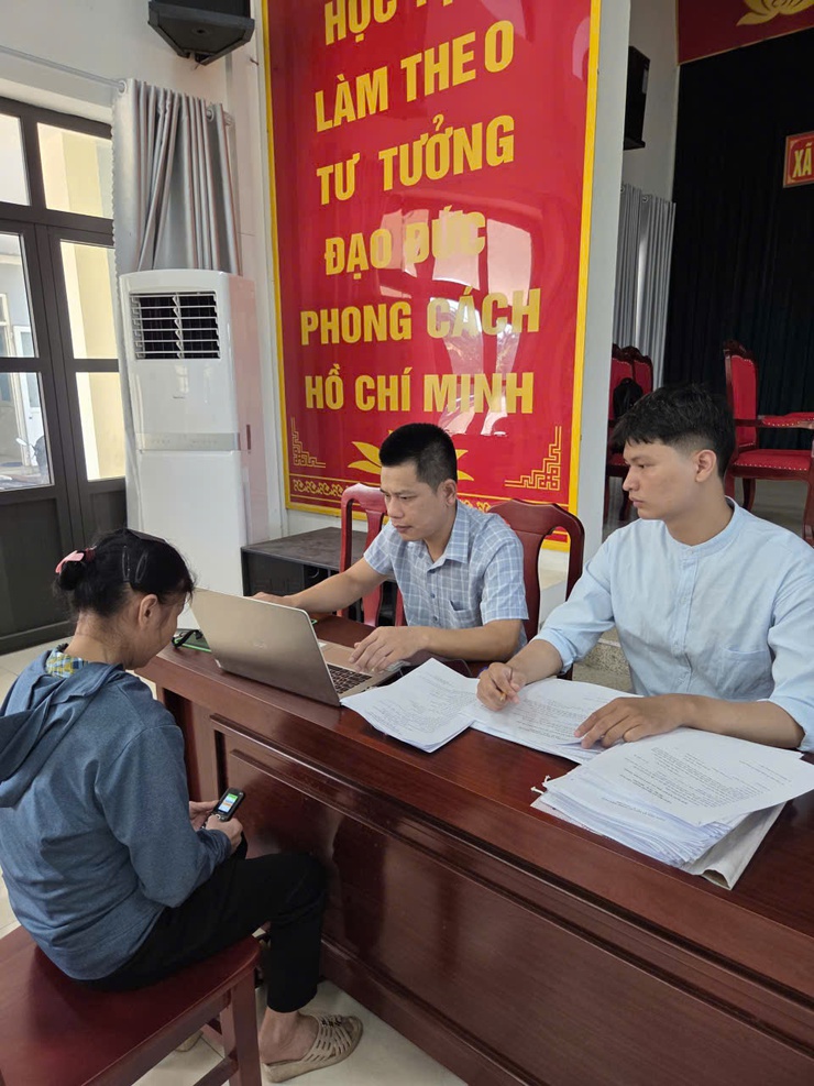 Xã Bình Minh tổ chức hội nghị hướng dẫn cấp giấy chứng nhận quyền sử dụng đất cho người có công- Ảnh 4.
