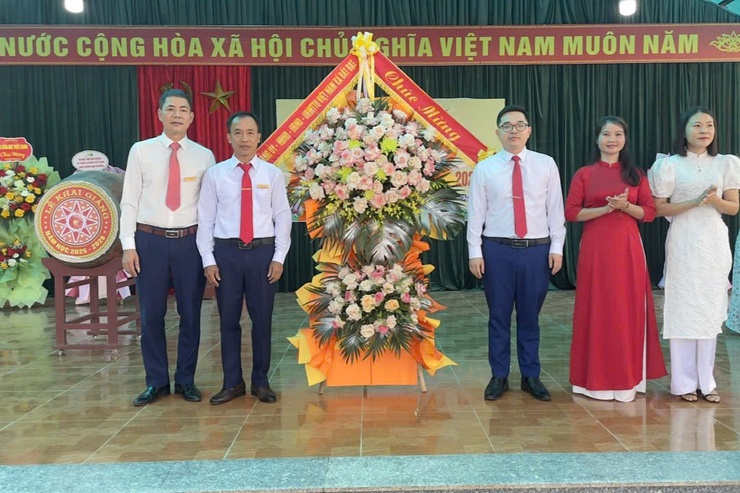Xã Bất Bạt: Rộn ràng Lễ khai giảng năm học mới 2025- 2026- Ảnh 12.