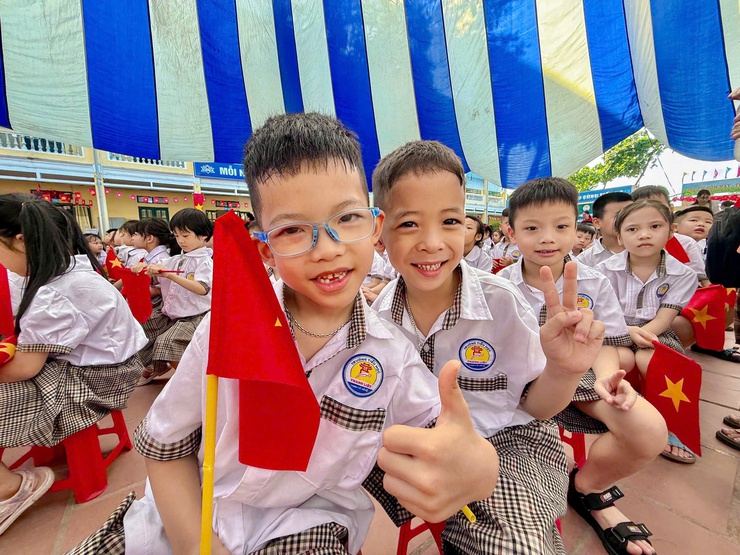 Phường Thanh Liệt: Các trường Tiểu học, THCS công lập, nhóm lớp Mầm non độc lập, tư thục trên địa bàn phường đồng loạt tổ chức Lễ Khai giảng năm học 2025 – 2026- Ảnh 15.