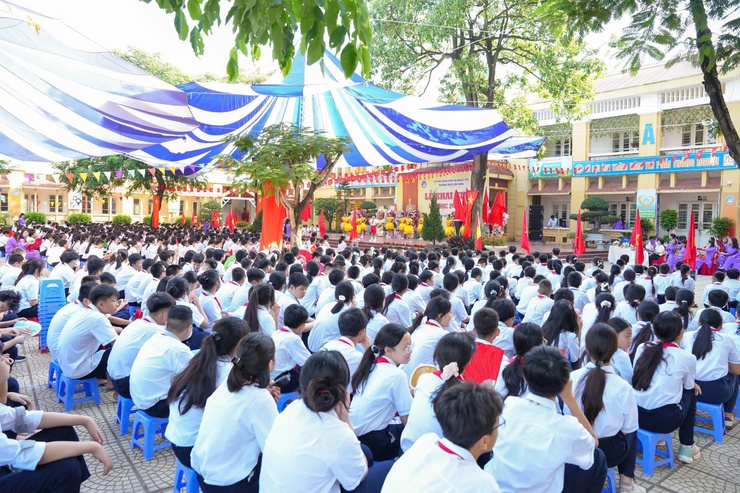 Lễ khai giảng năm học 2025 - 2026 "Hành Trình Tri Thức: Vun đắp tương lai"- Ảnh 21.