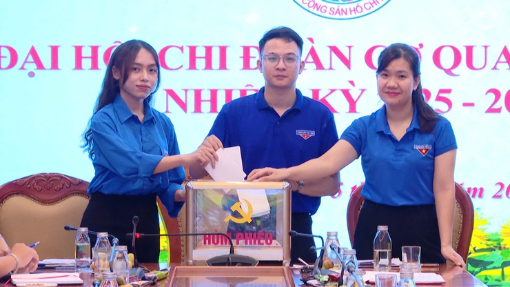 Tuổi trẻ Chi đoàn cơ quan UBND xã Thanh Trì xung kích, sáng tạo, trách nhiệm.- Ảnh 4.