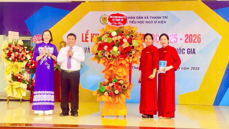Xã Thanh Trì: Rộn ràng ngày khai giảng năm học mới- Ảnh 1.
