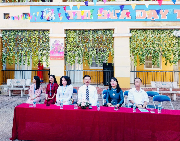 Xã Thanh Trì: Rộn ràng ngày khai giảng năm học mới- Ảnh 2.