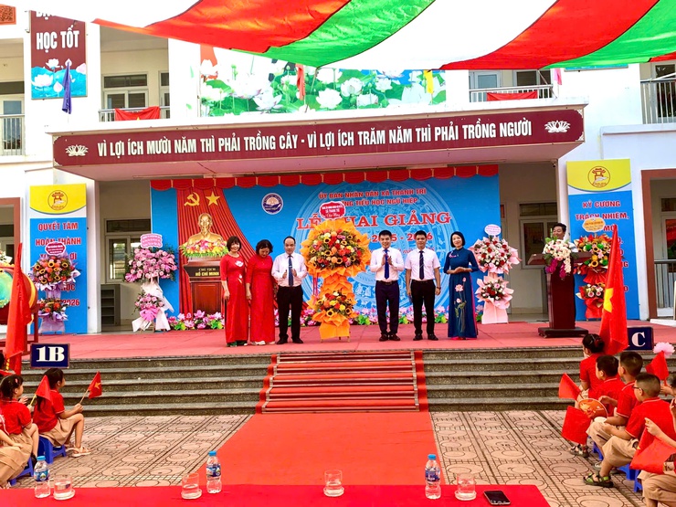 Xã Thanh Trì: Rộn ràng ngày khai giảng năm học mới- Ảnh 18.