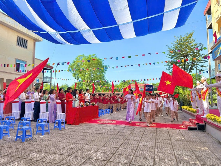 Xã Thanh Trì: Rộn ràng ngày khai giảng năm học mới- Ảnh 22.