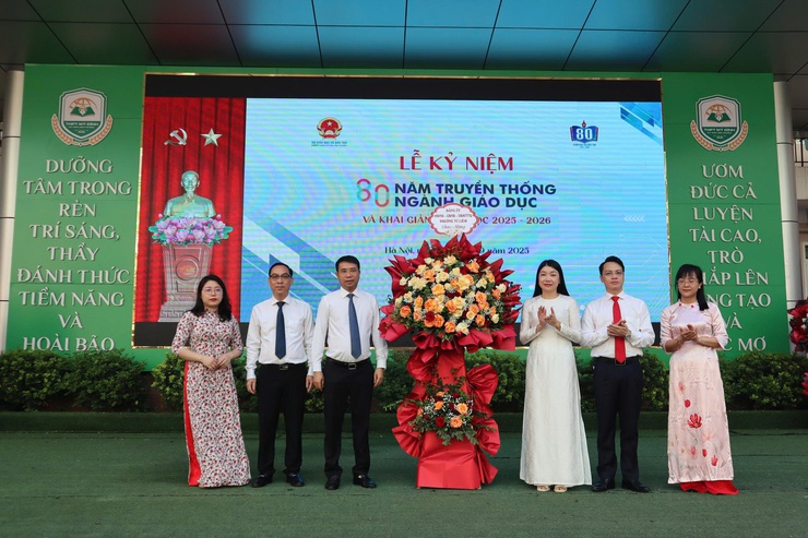 Tưng bừng Lễ Khai giảng năm học 2025 - 2026 tại các trường học trên địa bàn phường Từ Liêm- Ảnh 5.