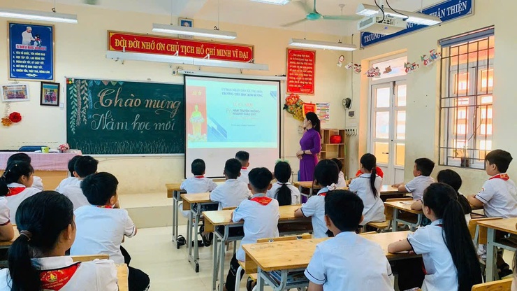 ỨNG HOÀ RỘN RÀNG LỄ KHAI GIẢNG NĂM HỌC MỚI 2025 – 2026.- Ảnh 43.