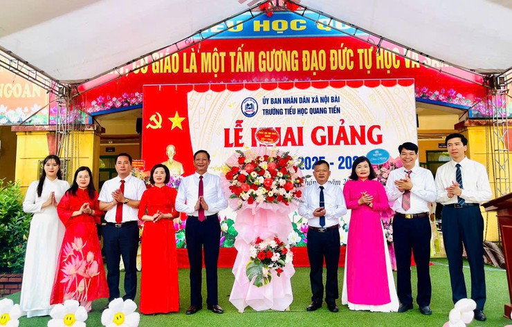 GẦN 16.000 HỌC SINH XÃ NỘI BÀI BƯỚC VÀO NĂM HỌC MỚI 2025 – 2026- Ảnh 1.