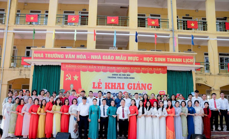 GẦN 16.000 HỌC SINH XÃ NỘI BÀI BƯỚC VÀO NĂM HỌC MỚI 2025 – 2026- Ảnh 6.