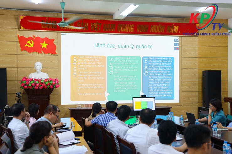 Học viện Chính trị quốc gia Hồ Chí Minh tổ chức lớp bồi dưỡng, cập nhật kiến thức, kỹ năng cho cán bộ lãnh đạo, quản lý cấp xã, phường, đặc khu - Ảnh 2.