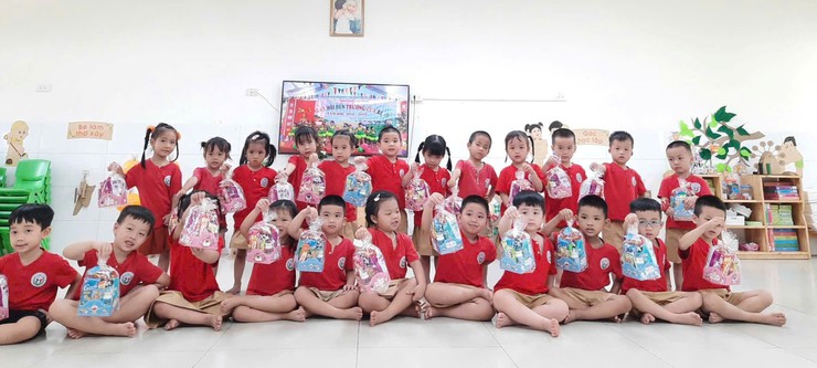 Hơn 15.700 học sinh Thuận An hân hoan chào đón năm học mới- Ảnh 31.