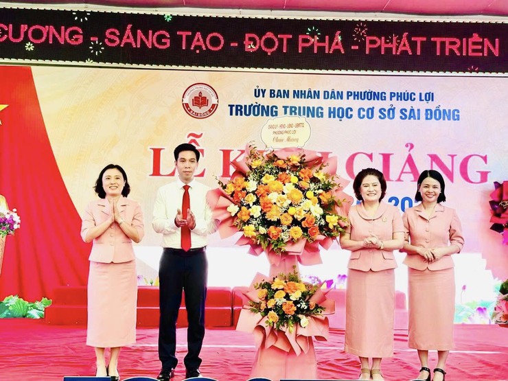 16.500 học sinh phường Phúc Lợi dự Lễ khai giảng năm học 2025-2026- Ảnh 6.