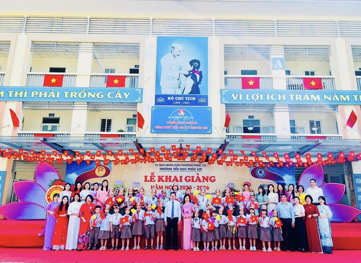 16.500 học sinh phường Phúc Lợi dự Lễ khai giảng năm học 2025-2026- Ảnh 5.