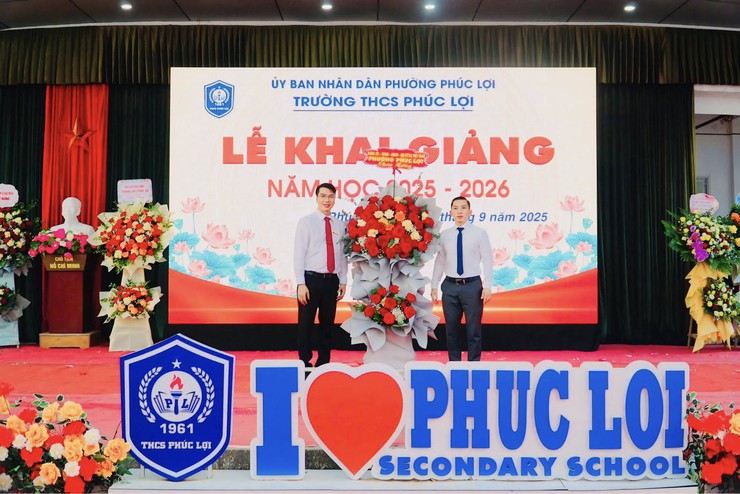16.500 học sinh phường Phúc Lợi dự Lễ khai giảng năm học 2025-2026- Ảnh 7.