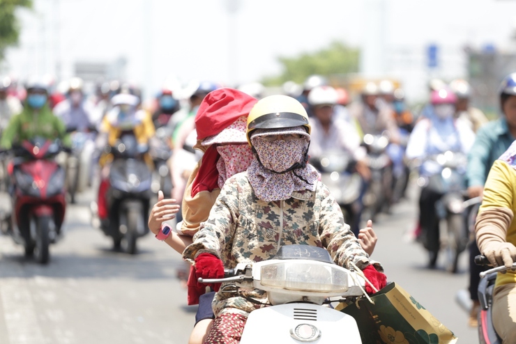 Hà Nội ngày 06/9 ngày nắng nóng, đêm không mưa- Ảnh 1.