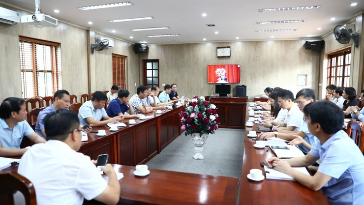 Thường trực Đảng ủy xã Sơn Đồng chủ trì dự bồi dưỡng, cập nhật kiến thức, kỹ năng đối với cán bộ quản lý cấp xã, phường- Ảnh 1.