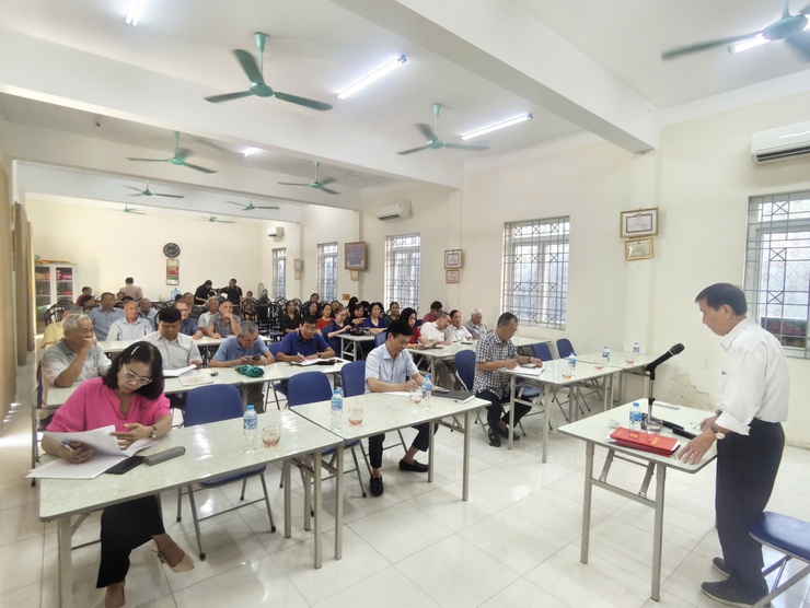 Tiếp tục nâng cao chất lượng sinh hoạt Chi bộ tổ dân phố, góp phần xây dựng Đảng vững mạnh từ cơ sở- Ảnh 2.