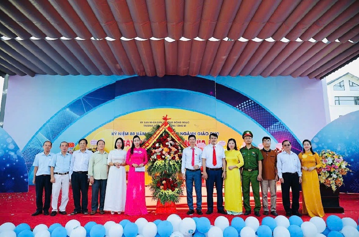 CÁC TRƯỜNG TRÊN ĐỊA BÀN PHƯỜNG ĐÔNG NGẠC TƯNG BỪNG TỔ CHỨC LỄ KHAI GIẢNG NĂM HỌC MỚI 2025 – 2026- Ảnh 17.