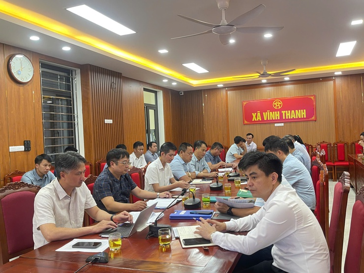 Các đồng chí Lãnh đạo xã Vĩnh Thanh tham lớp bồi dưỡng, cập nhật kiến thức kỹ năng đối với cán bộ lãnh đạo, quản lý xã, phường, đặc khu do Học viện Chính trị Quốc gia Hồ Chí Minh khai giảng.- Ảnh 2.