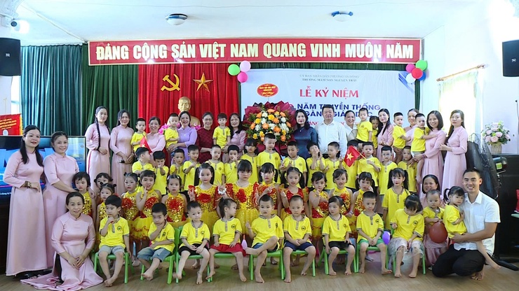 Hơn 55.000 học sinh trên địa bàn phường Hà Đông hân hoan dự Lễ khai giảng năm học mới 2025-2026- Ảnh 2.