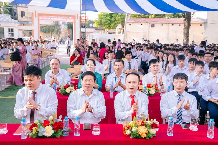 XÃ ĐA PHÚC - HÂN HOAN NGÀY TỰU TRƯỜNG- Ảnh 17.