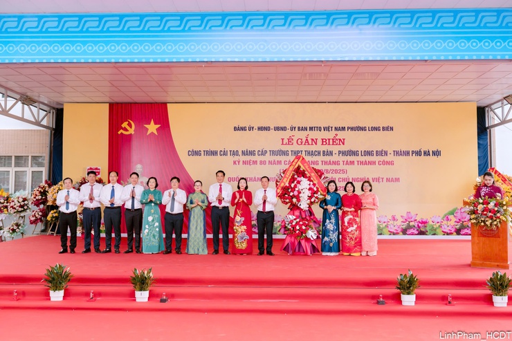 Phường Long Biên khánh thành công trình cải tạo, nâng cấp trường học trị giá gần 66 tỷ đồng- Ảnh 14.