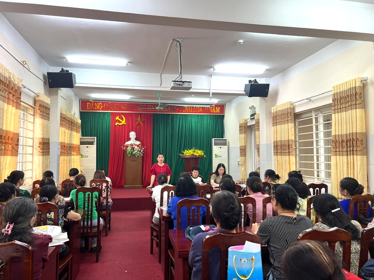 Trạm Y tế phường Hà Đông tổ chức giao ban công tác Dân số và phát triển tháng 9- Ảnh 1.