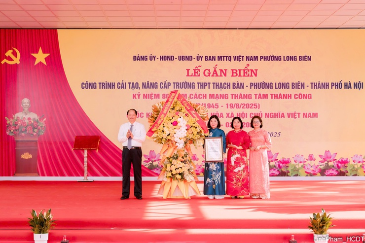 Phường Long Biên khánh thành công trình cải tạo, nâng cấp trường học trị giá gần 66 tỷ đồng- Ảnh 4.