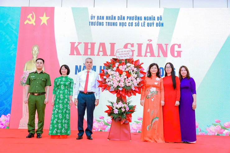 Tưng bừng chào đón năm học mới 2025 - 2026- Ảnh 1.