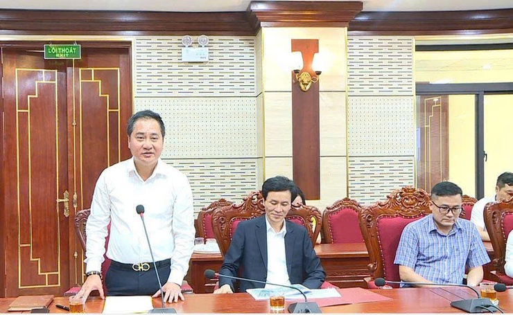 Đảng ủy xã Phúc Thọ làm việc với Công ty CP Tập đoàn T&T và đơn vị tư vấn về khảo sát dự án khu đô thị trên địa bàn xã- Ảnh 4.