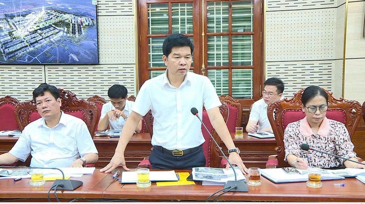 Đảng ủy xã Phúc Thọ làm việc với Công ty CP Tập đoàn T&T và đơn vị tư vấn về khảo sát dự án khu đô thị trên địa bàn xã- Ảnh 3.
