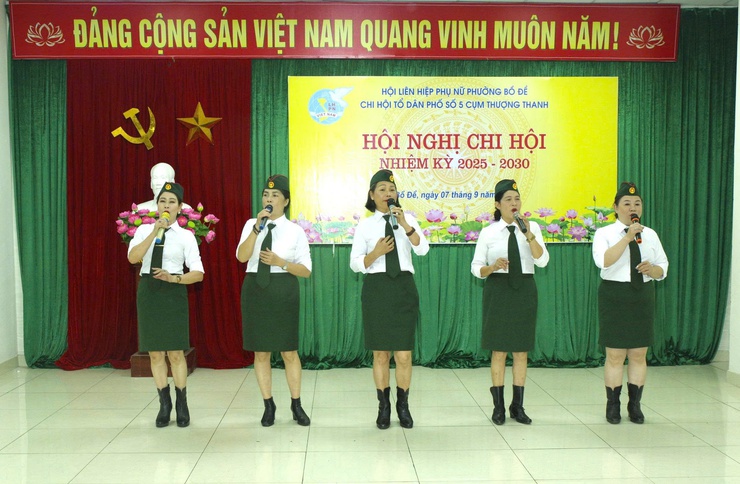 88 chi hộ trực thuộc Hội LHPN phường Bồ Đề tổ chức thành công hội nghị chi hội nhiệm kỳ 2025 - 2030 - Ảnh 11.