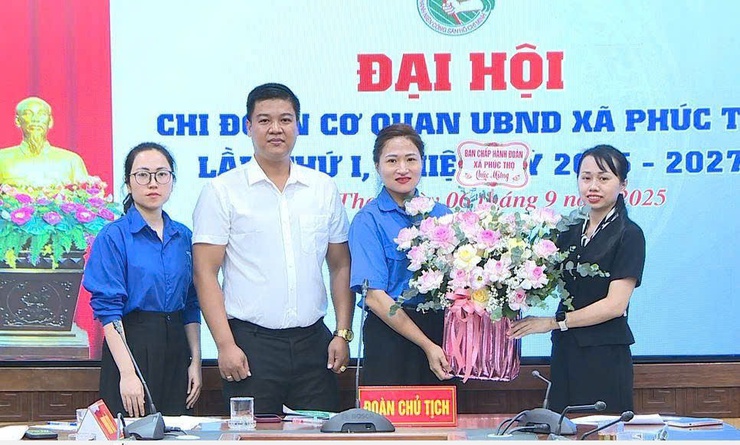 Đại hội Chi đoàn Cơ quan UBND xã Phúc Thọ lần thứ I, nhiệm kỳ 2025 - 2027- Ảnh 2.